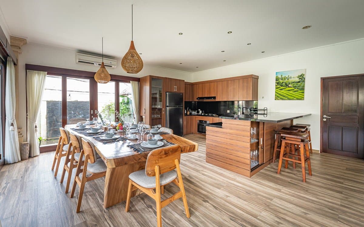 Villa Cemara Seminyak, Bali - 4br (Best Price 2026) — photo 2, private villa in Seminyak