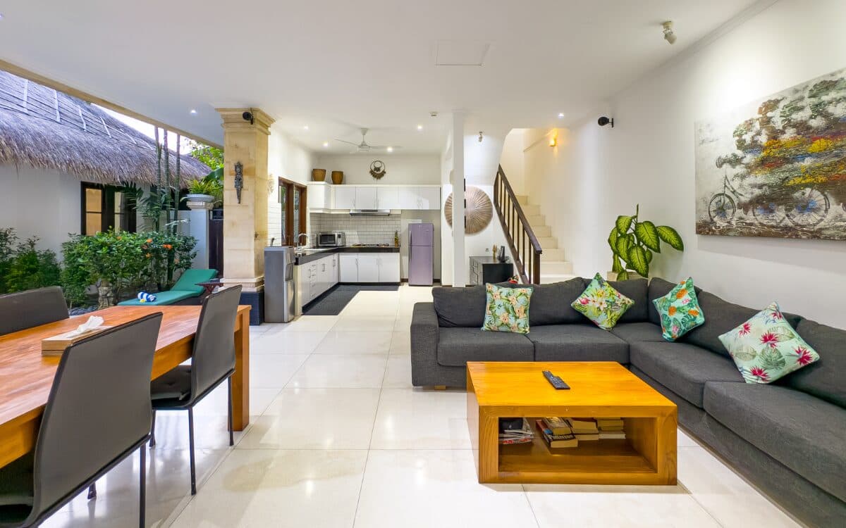 Villa Krisna Seminyak, Bali - 2br(best price 2026) — photo 2, private villa in Seminyak