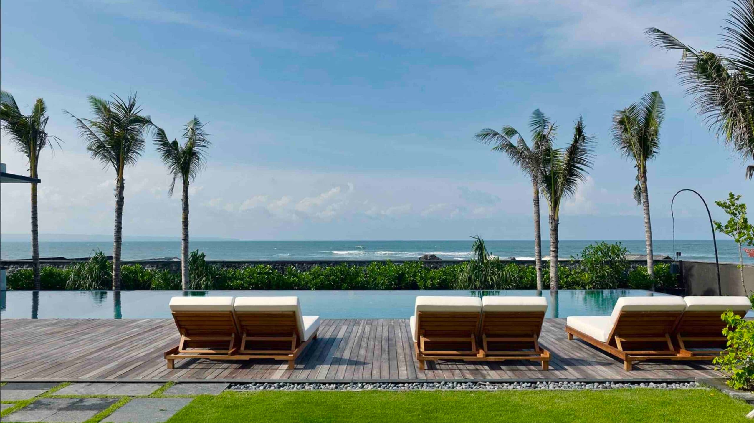 Arnalaya Beach House — private villa in Canggu, Bali