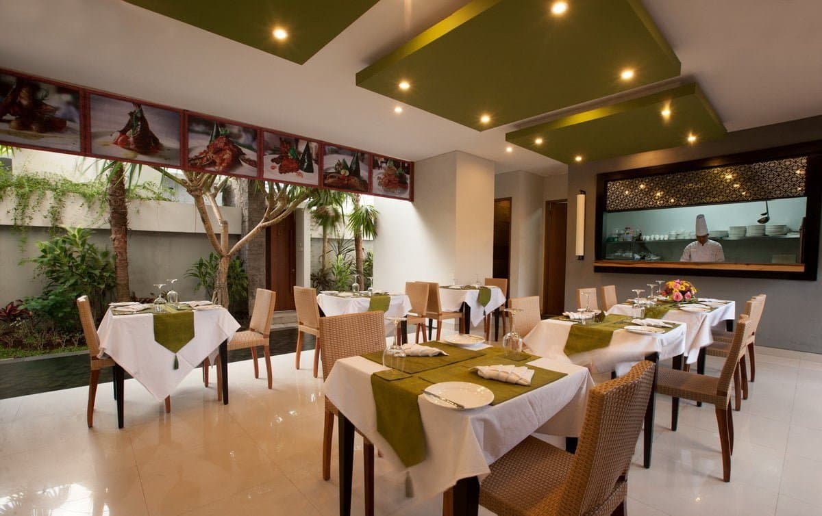 Villa Kunti Seminyak, Bali - 2br (best price 2026) — photo 2, private villa in Seminyak